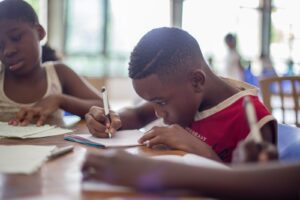 Government begins rollout of Family Hubs scheme