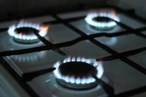 Households to save £122 on energy bills as prices drop