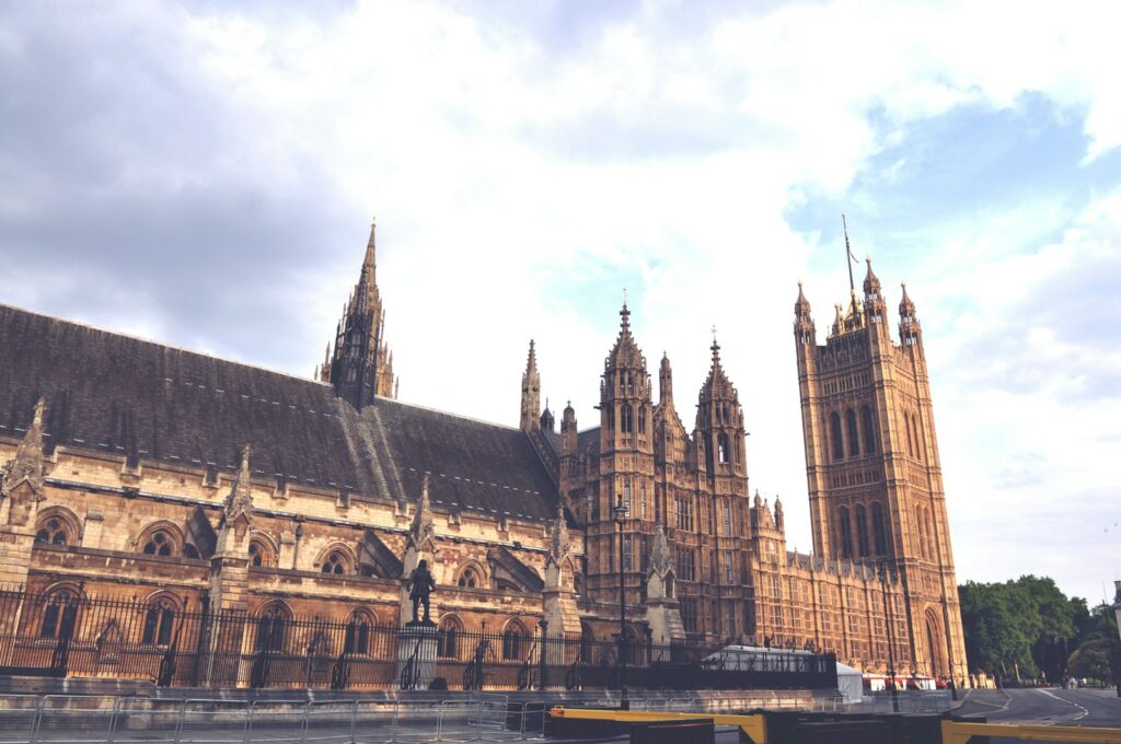 Over 60% of property investors don’t trust the government