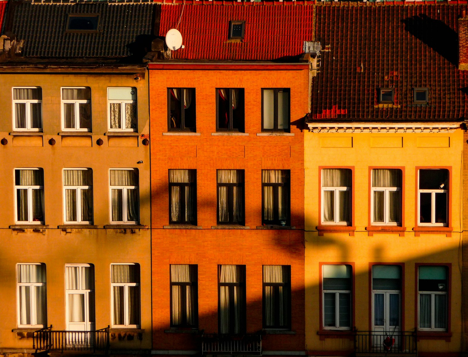House prices dropped 0.1% in August, Nationwide figures show