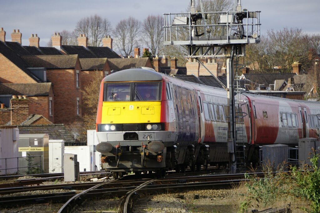 Mind the housing gap: 1.2 million homes could be built near stations